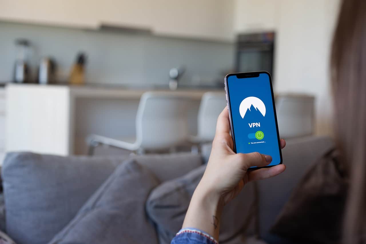 نحوه اضافه کردن و مدیریت VPN در iOS 13 - iLounge