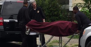 روزنامه نگار کنیا در خانه افسر پلیس کشته شد