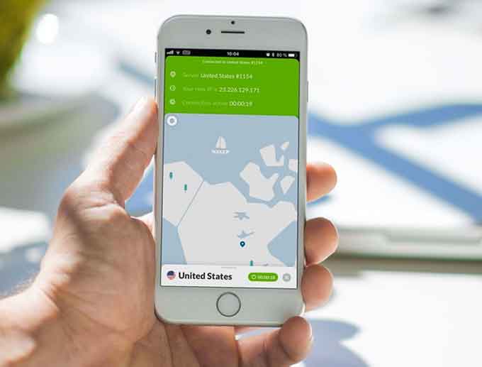  A VPN (شبکه خصوصی مجازی) خدماتی است که به شما امکان می دهد با مسیریابی ارتباط خود از طریق یک سرور و مخفی کردن اقدامات آنلاین خود ، با خیال راحت و خصوصی به وب دسترسی پیدا کنید. (با احترام از YouTube) 