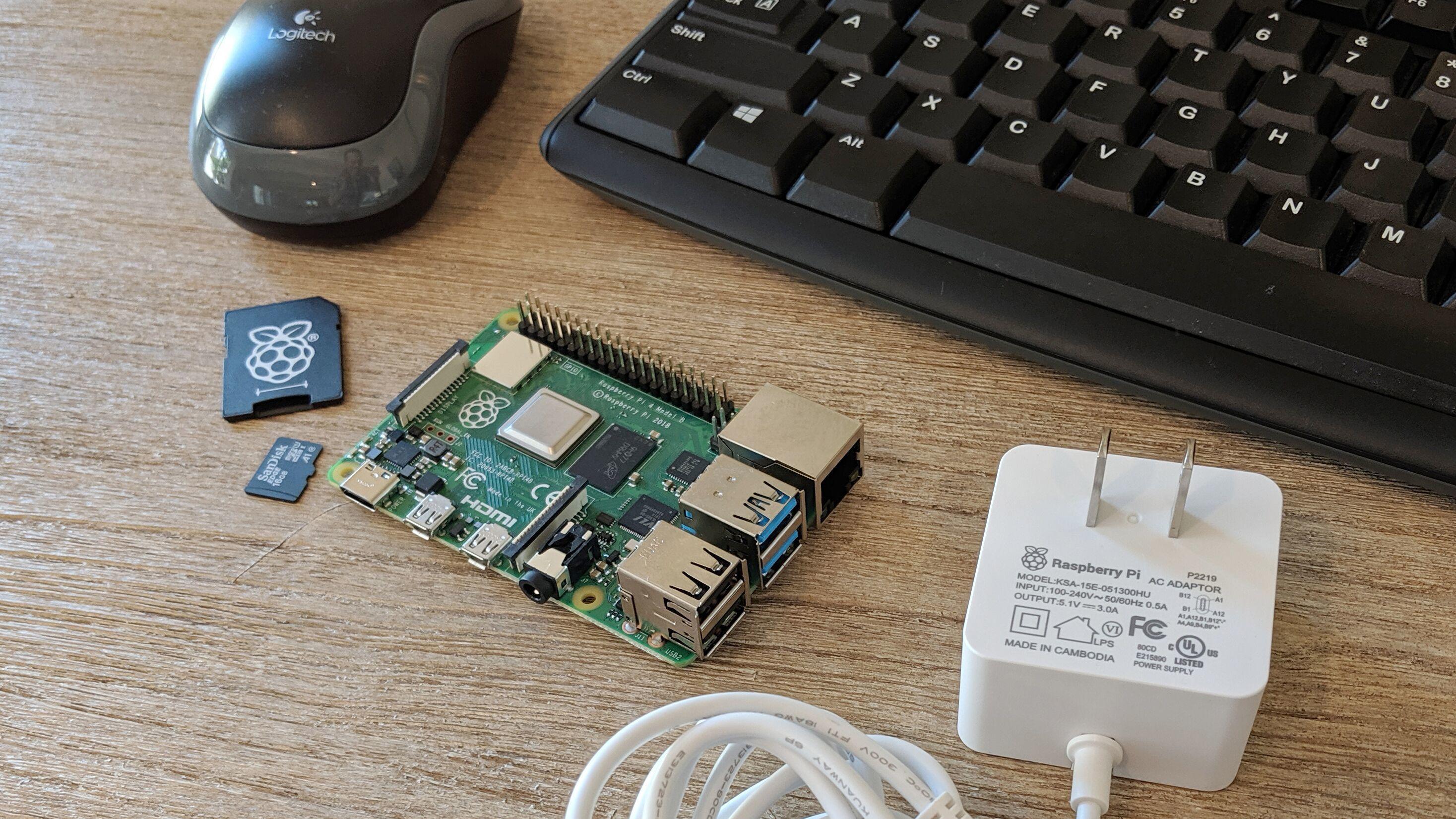  تصویر Raspberry Pi و لوازم جانبی مرتبط 